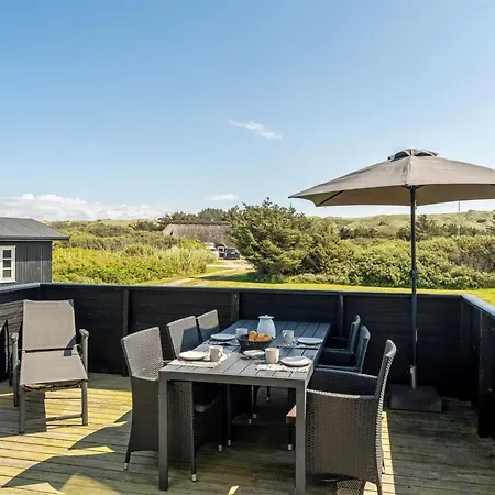 Tekla - 180m From The Sea By Interhome